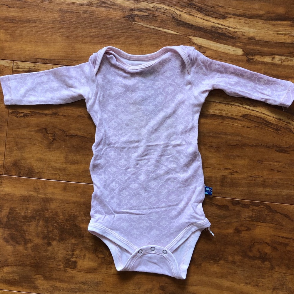 Baby girl KicKee pants pink longsleeve 6-12 mon